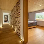 Luxury Panoramic View Fireplace Sauna Garden シャレー *