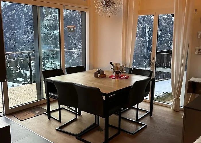 Luxury Panoramic View Fireplace Sauna Garden *