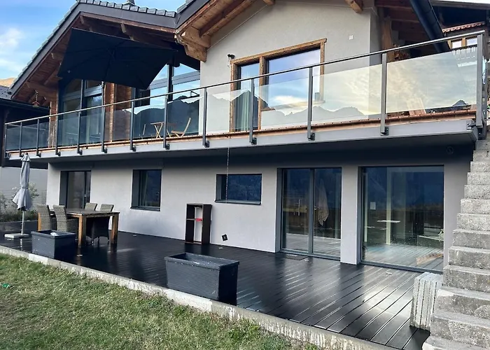 Dağ evi Luxury Panoramic View Fireplace Sauna Garden Grächen